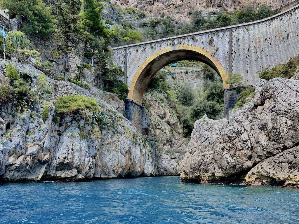 boat-tour-amalfi-coast-snorkeling-furore