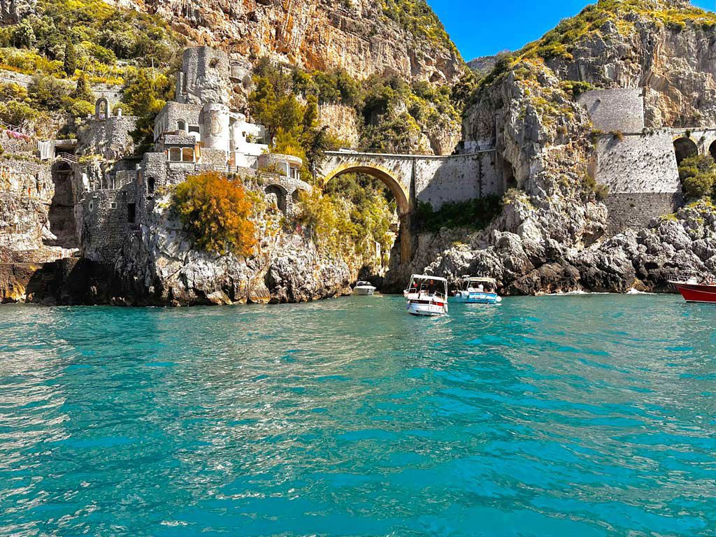 amalfi-coast-boat-tour-fiordo-di-furore