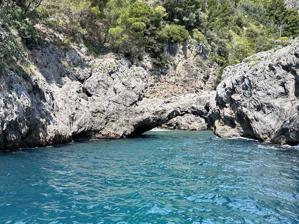 amalfi-coast-tour-natural-arch