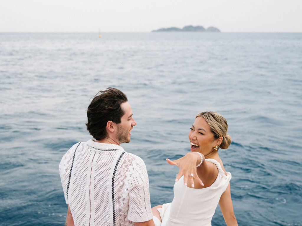amalfi-coast-tour-wedding-proposal-celebration