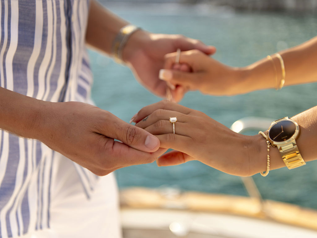 boat-tours-amalfi-coast-honeymoon-best-destination