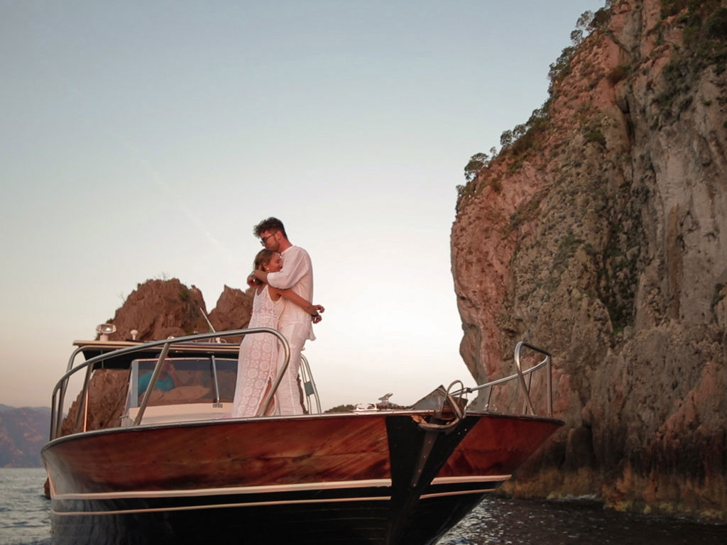 boat-tours-amalfi-coast-honeymoon-la-vita-bella