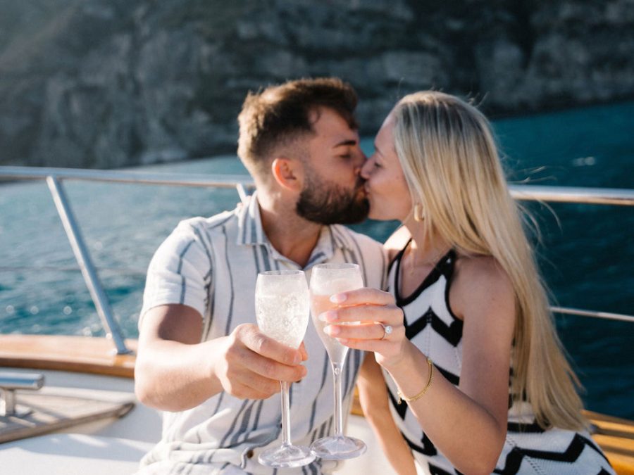 amalfi-coast-tour-wedding-proposal-sunset-cruise