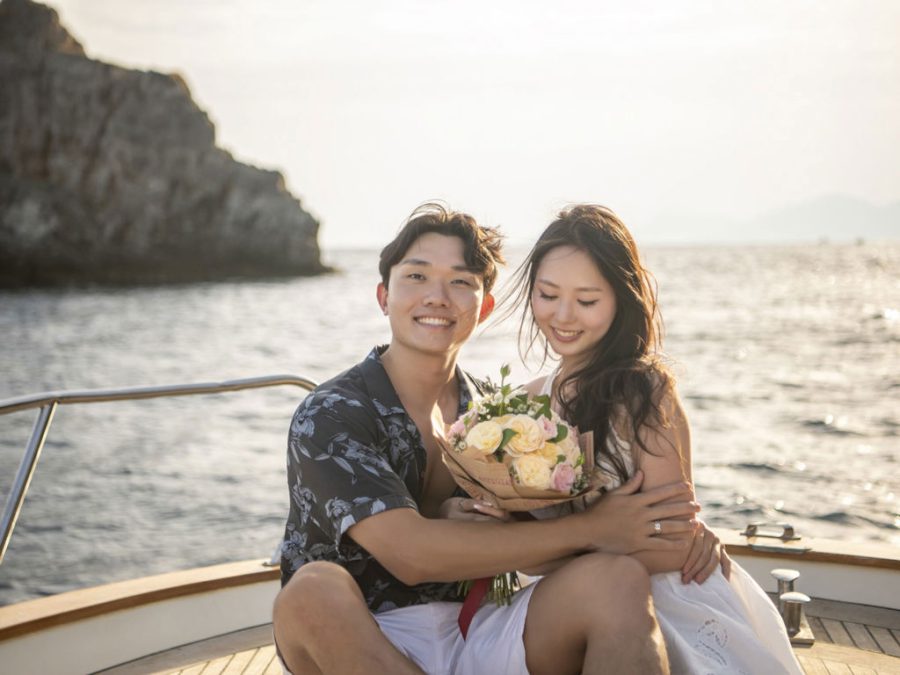 boat-tours-amalfi-coast-honeymoon-love-celebration