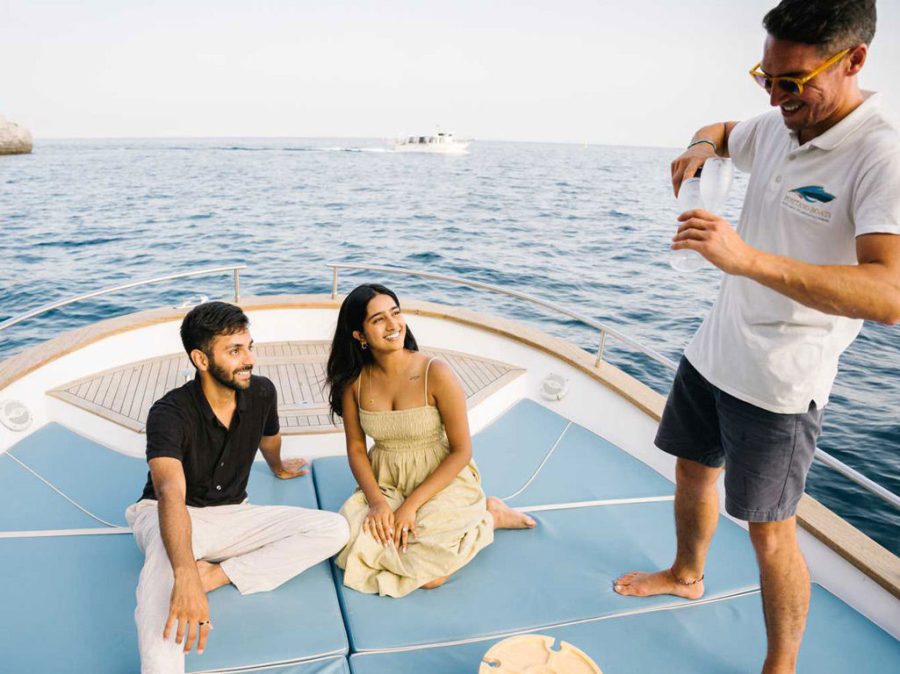 private-boat-tour-amalfi-coast-couple-romantic-toast-moment
